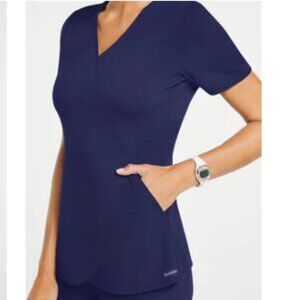 Jaanuu navy scrub top in M